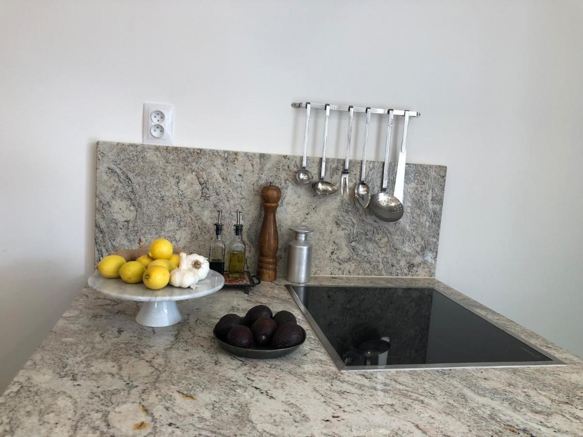 Fox Apartment Hostka  Bagian luar foto